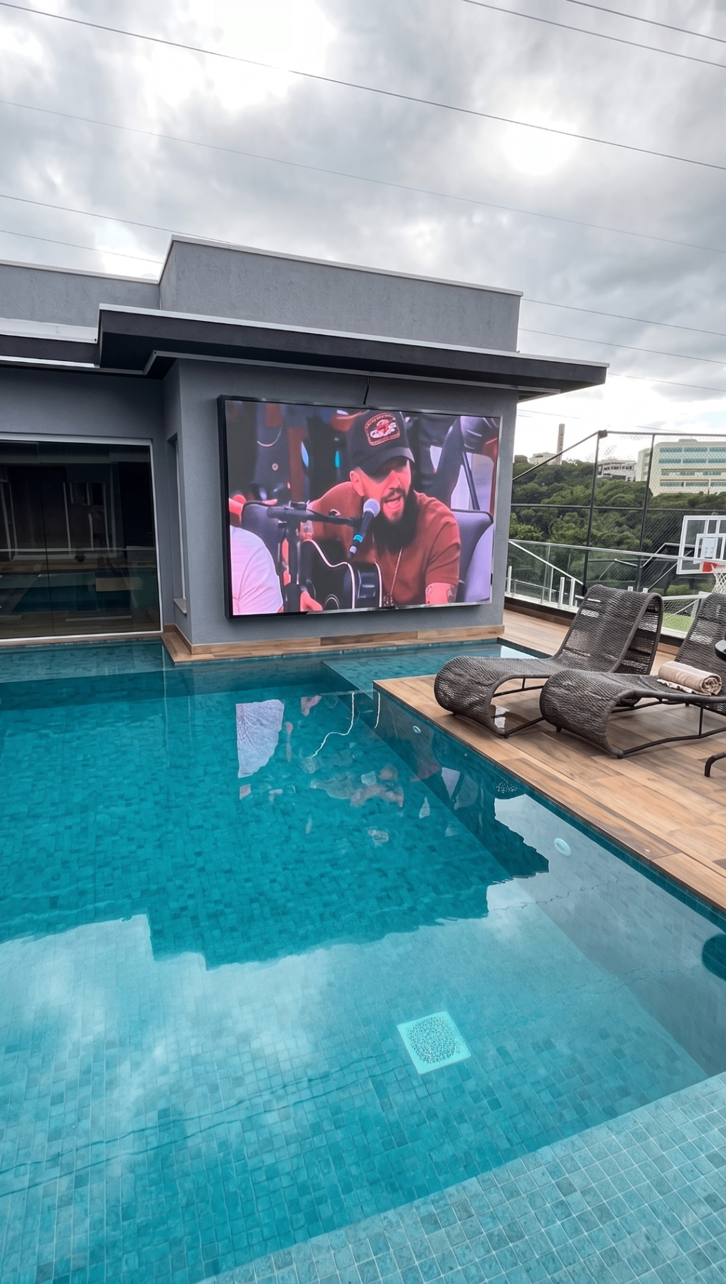 Painel de LED para área de lazer em rooftop